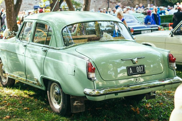 Du podium au quotidien : les looks de maquillage masculin de la Fashion Week